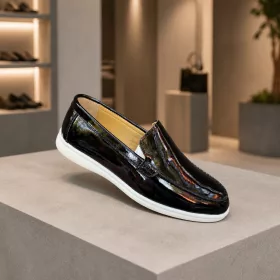 ICON2.020.07 Fekete lakkbőr slip-on cipő fehér talppal 